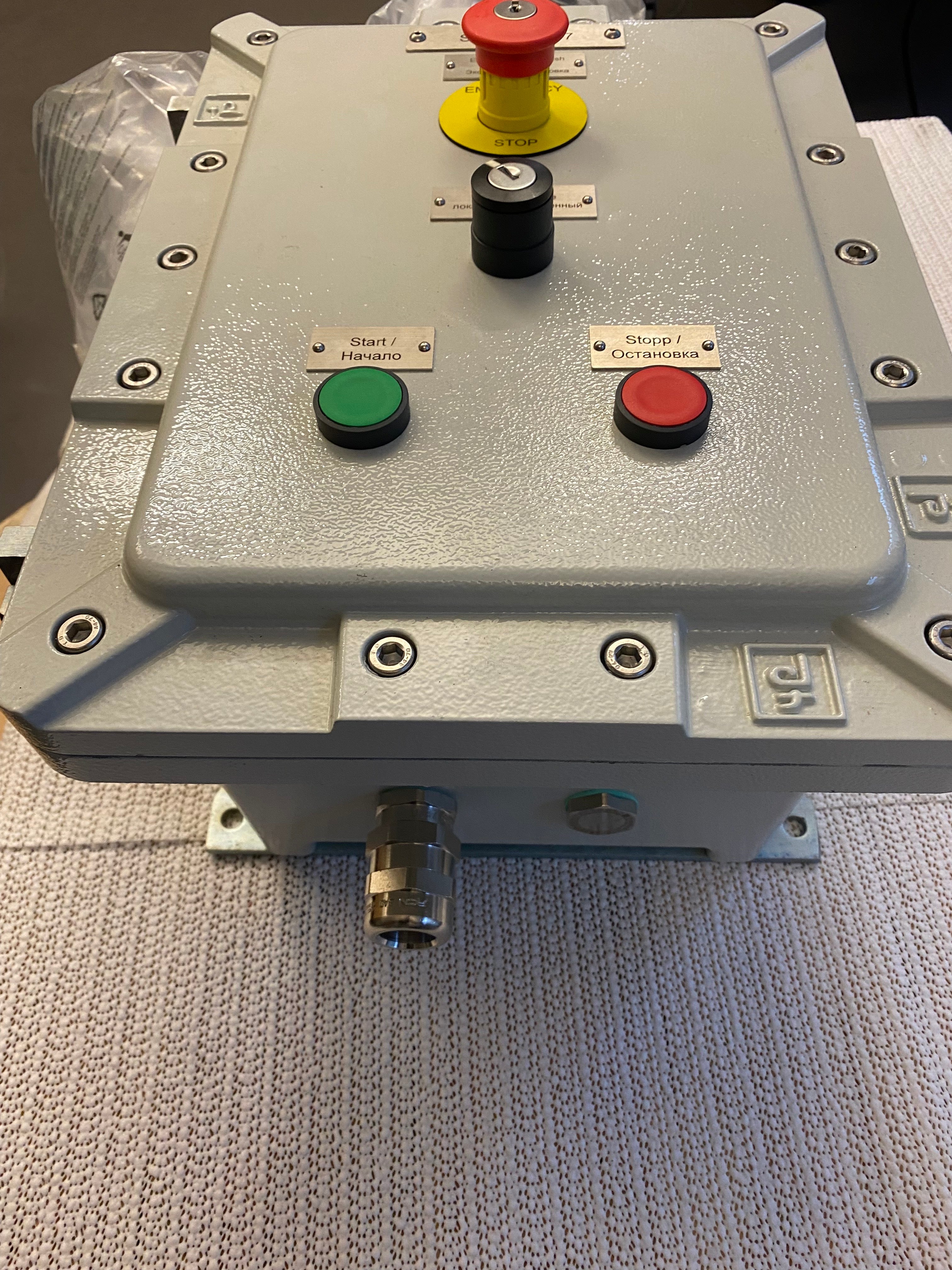 Pepperl+Fuchs 70118394 EJB EJB8A.D.CS-Y Control Station Junction Box ...